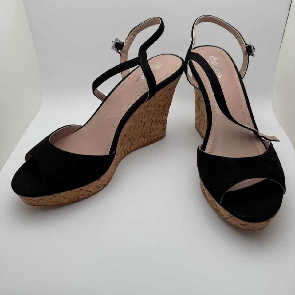 Charles By Charles David Black Sandals - US9.5 - photo 2