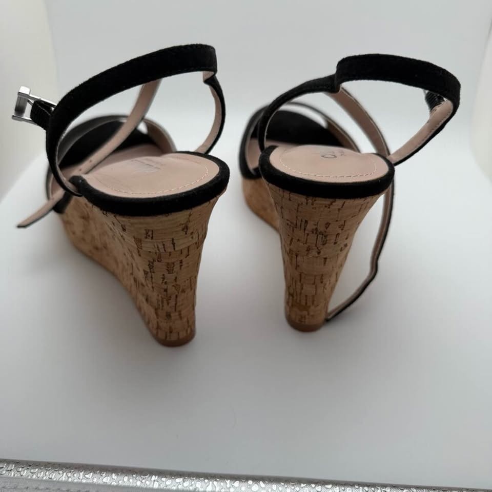 Charles By Charles David Black Sandals - US9.5 - photo 3