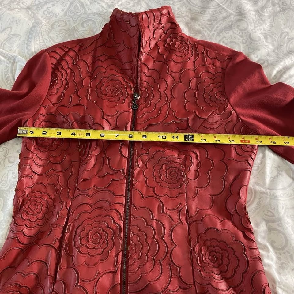 Samuel Dong Red Jacket Womens Size XS Full Zip Floral Textured - photo 3