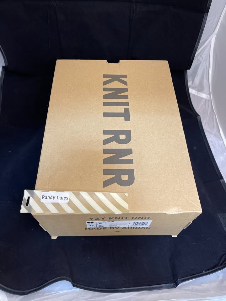 YZY Knit Runner Yeezy Size 9 Fade Onyx - photo 4
