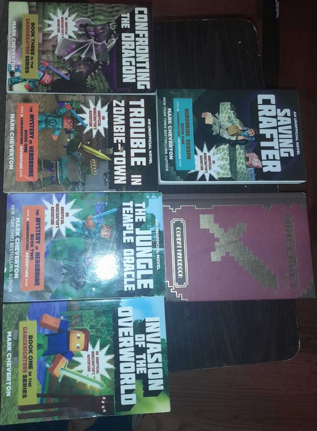 Minecraft Book Set - Mark Cheverton🥕 - photo 2