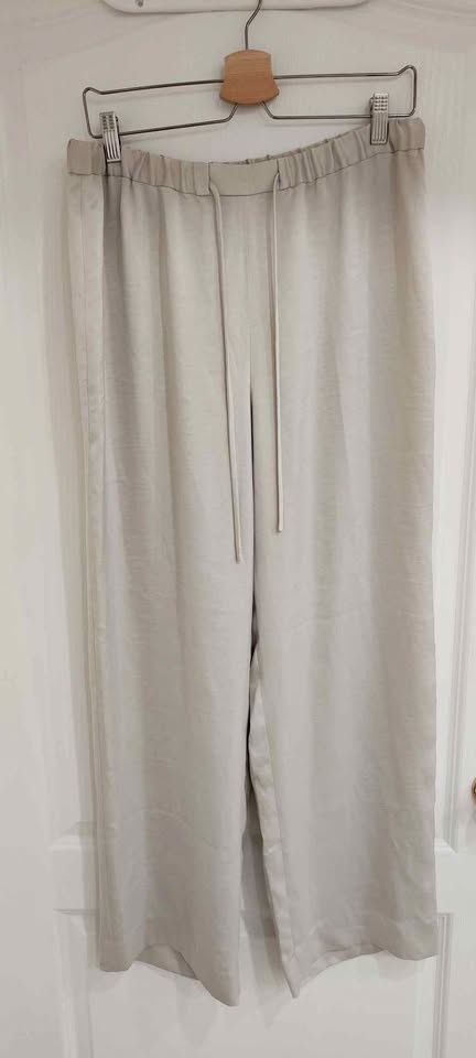 Banana Republic Drawstring Pants Size M