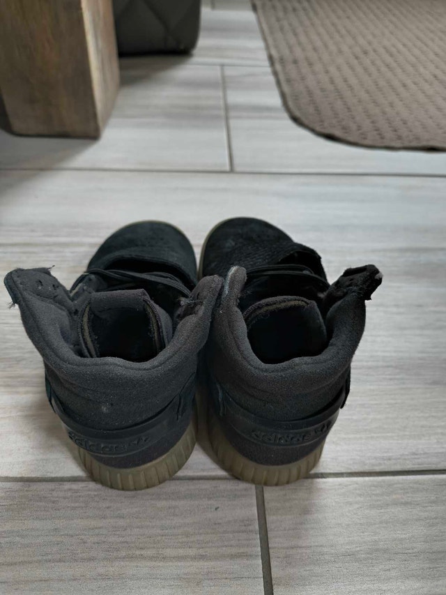 Kids Size 10 Shoes - photo 4