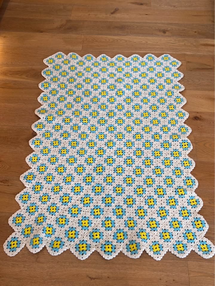 Vintage Granny Square Crochet Throw Blanket - Yellow & Aqua Flow - photo 2