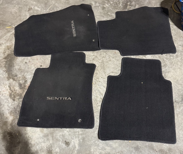 Nissan Sentra Floor Mats