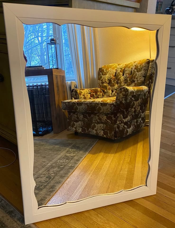 Vintage White Frame Mirror - photo 3