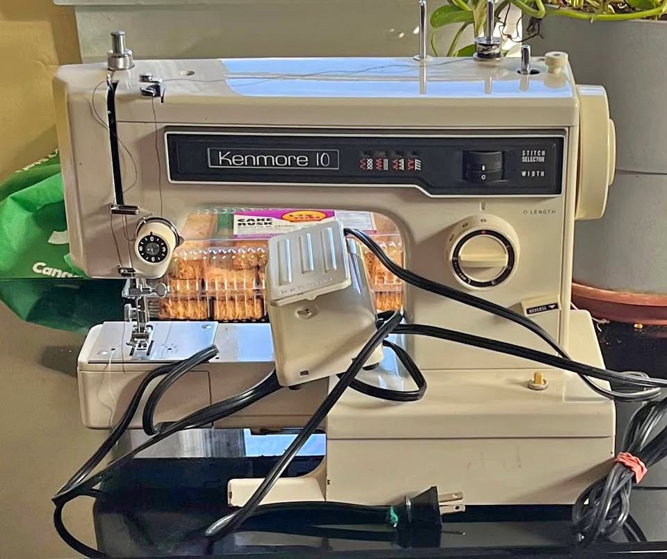 Kenmore 10 Sewing Machine