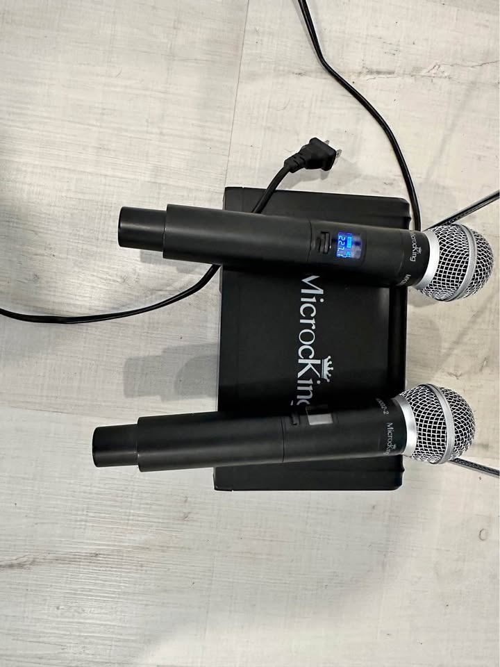 Microcking Wireless Microphone System