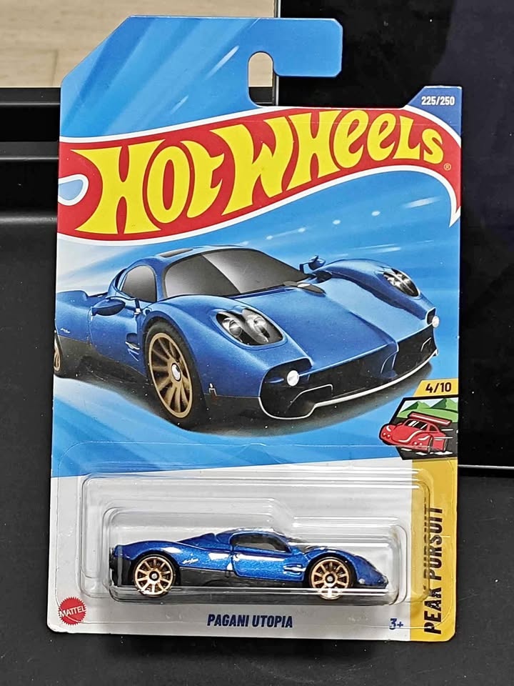 Hot Wheels mainline Pagani Utopia