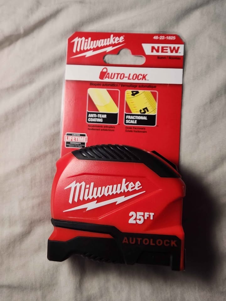 Milwaukee 25FT Auto-Lock Tape Measure New - photo 2
