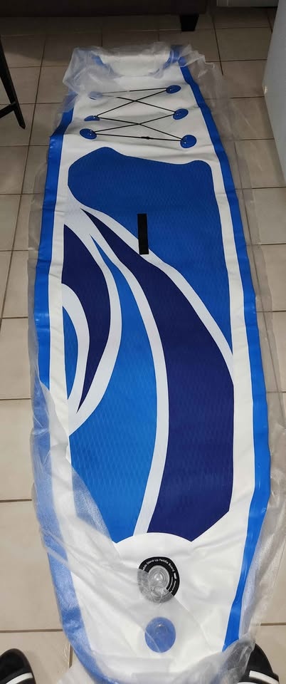 Tech Shark Inflatable SUP Paddle Board - photo 2