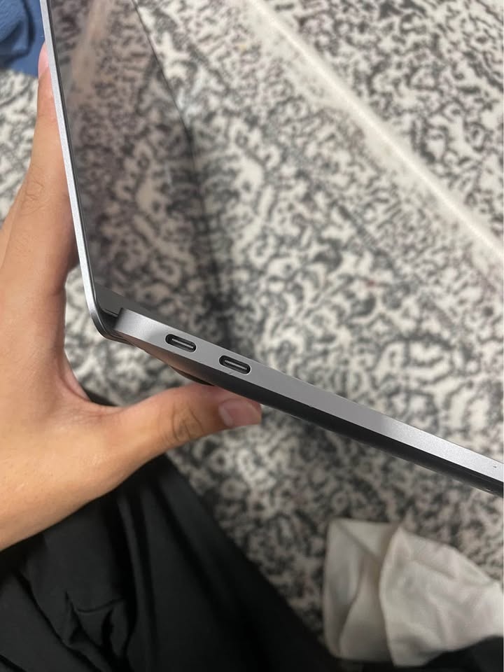 MacBook Air 13” in best condition 💻⚡️ (2020) - photo 5