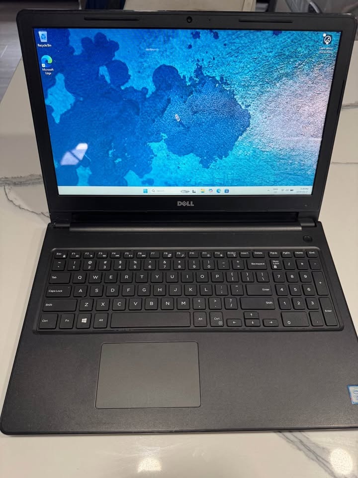 Dell Inspiron 15 Touchscreen Laptop - i5, 8GB RAM, 240GB SSD - photo 3