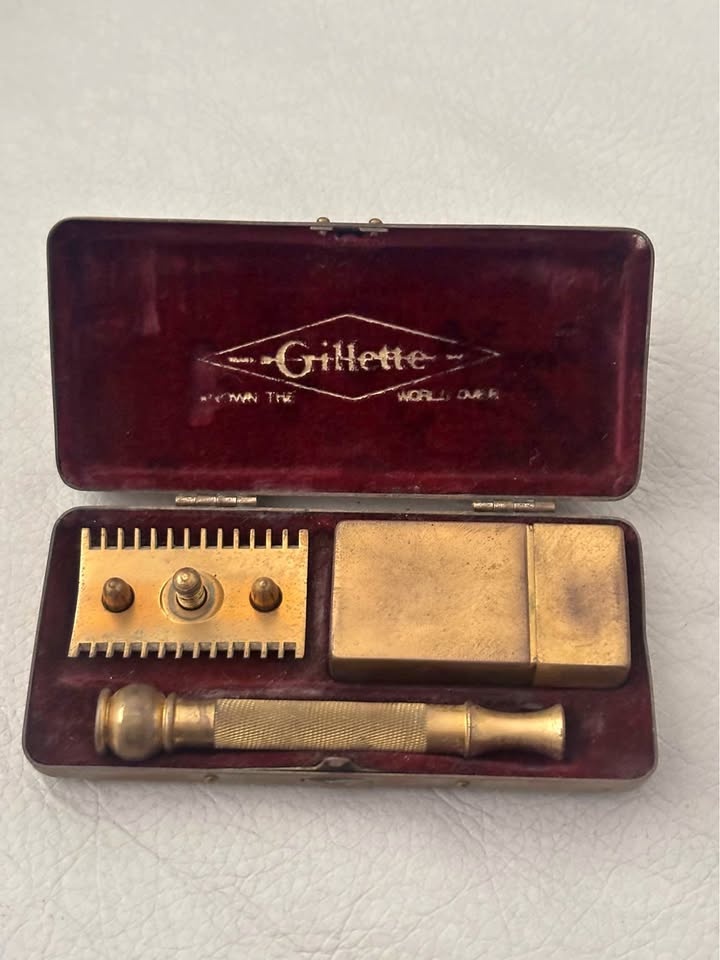 Antique Gillette Razor Set With Embossed Case & Accessories