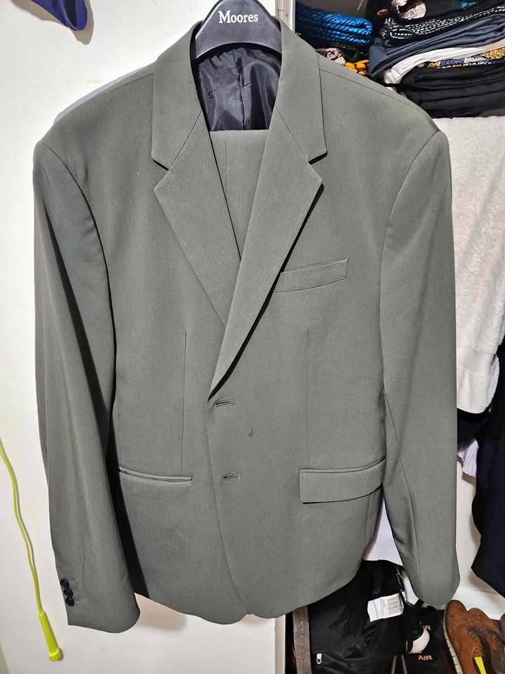 Men's Zara Suit - $100
