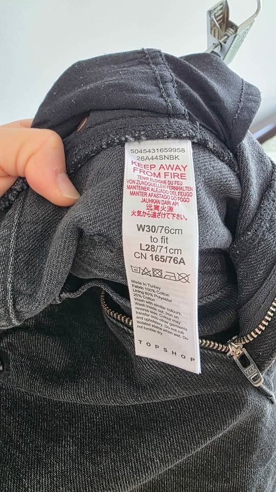 Topshop High Waisted Black Mom Jeans - photo 3