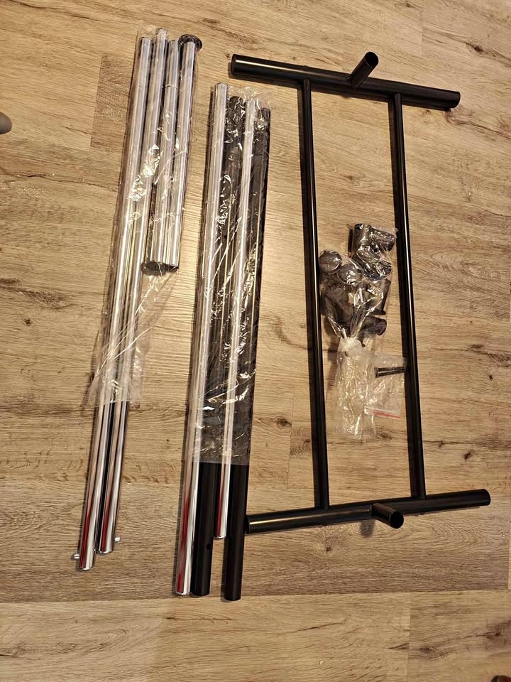 Mainstays adjustable clothes rack