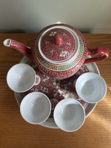 Chinese Mon Shou Pink Medallion Porcelain Teapot, Tray & 4 Cups - photo 3