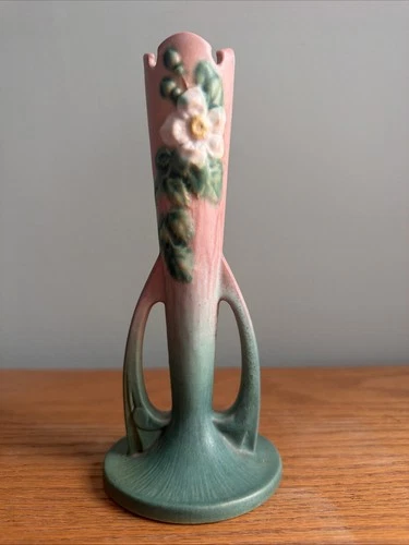 Roseville White Rose 1940 Vintage Art Pottery Bud Vase - photo 2