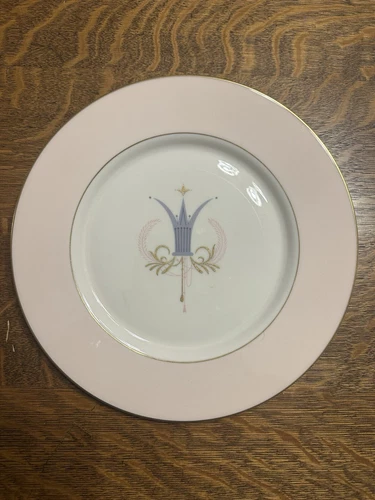 2 Vintage Fine Arts Royal Splendor Dinner Plates