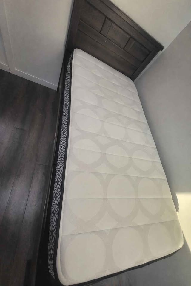Twin Bed, Mattress, Box Spring & Dresser - photo 2