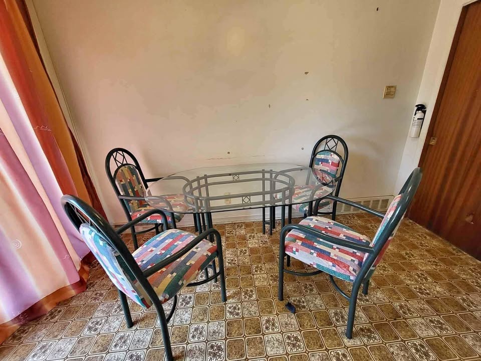 Dining Room Table