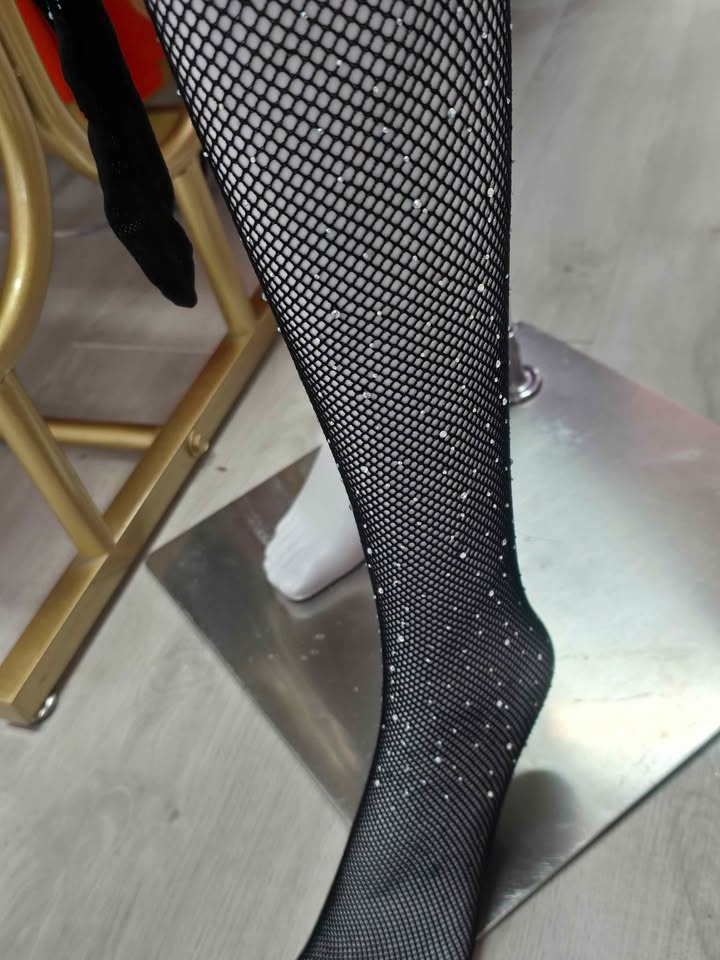 Colorful fishnet stockings - photo 4
