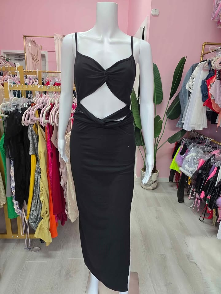 Boutique Dress Clearance – $15 Dresses (Many Styles) - photo 5