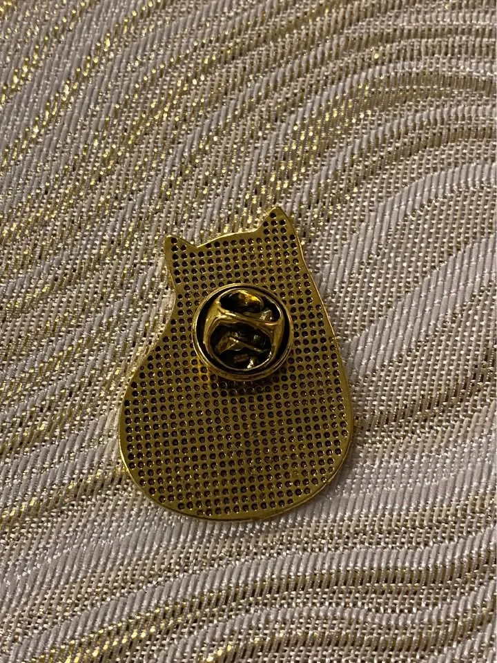 Retro Engraved Floral Chubby Cat Brooch Pin image indicator(7)