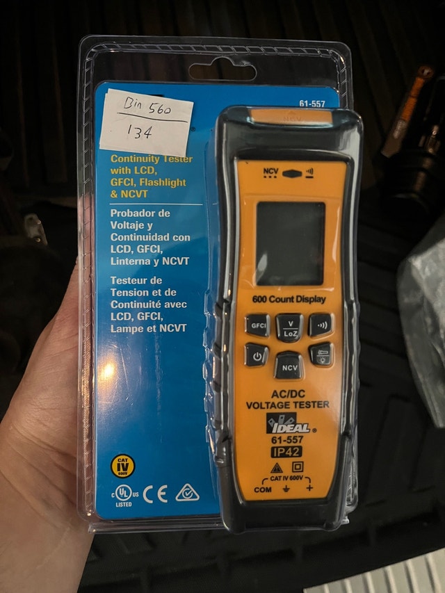 IDEAL Voltage & Continuity Tester with LCD, GFCI, Flashlight