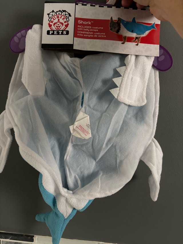Rubies Pets Shark Costume - Medium - photo 2