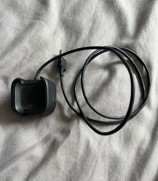 Fitbit Versa Charger