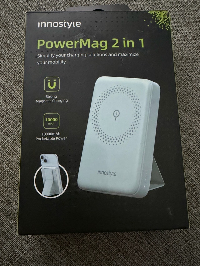 Innostyle PowerMag 2 in 1 Portable Charger