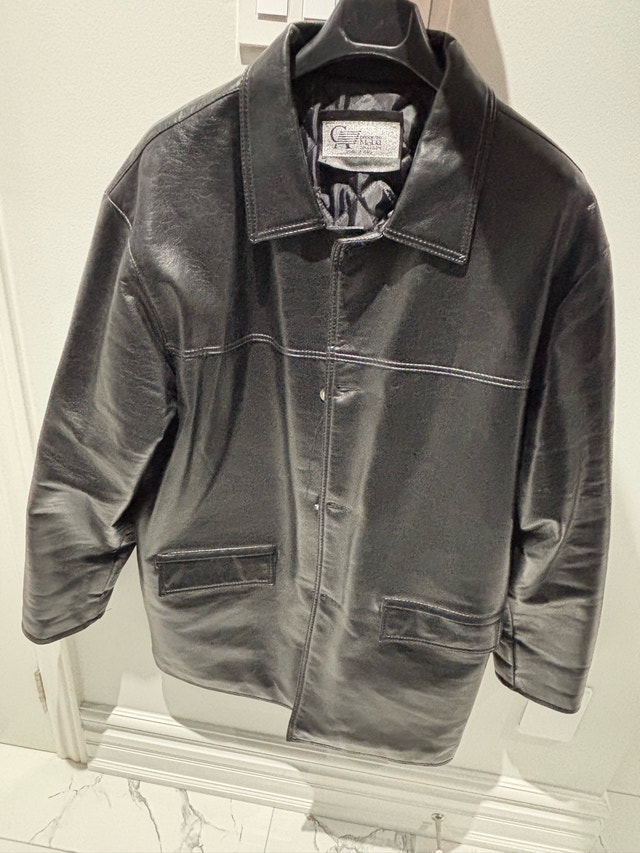 Black leather jackets - photo 2