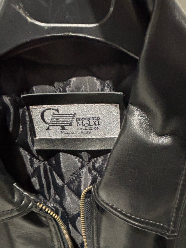 Black leather jackets - photo 4