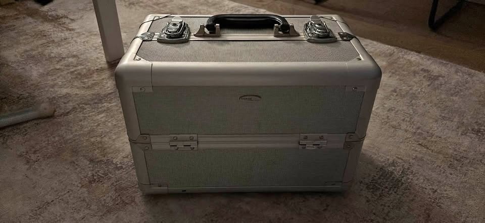 Sephora Professional Train Case