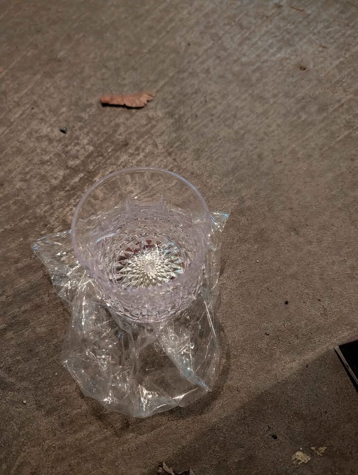 Liquid Activated BLINKING GLASS - photo 3