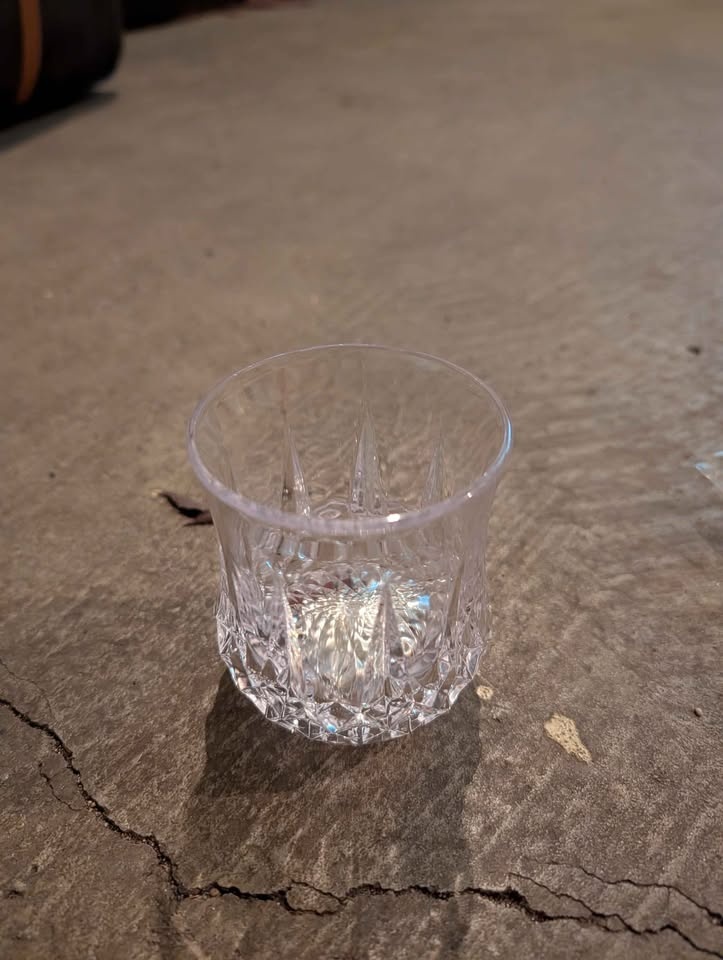 Liquid Activated BLINKING GLASS - photo 4