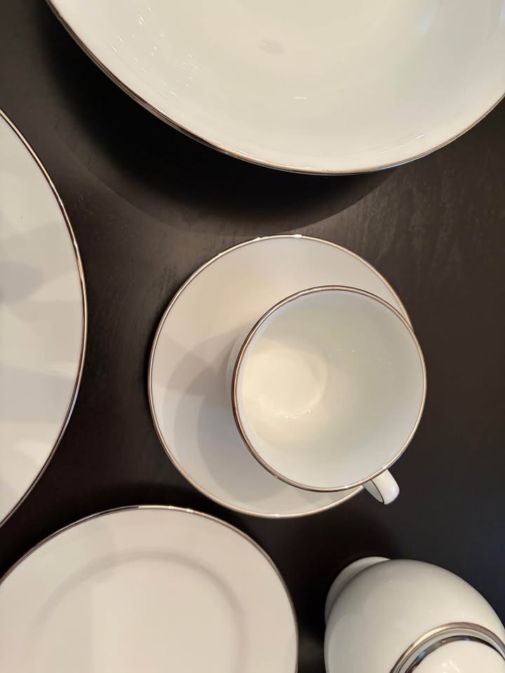 45pcs Royal Dalton Simply Platinum Dinner Set - photo 5