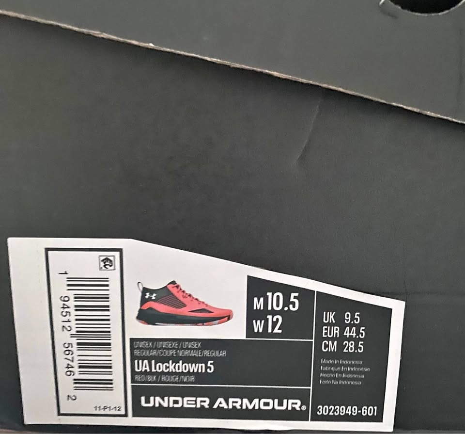UA Men's Lockdown 5 Running Shoes