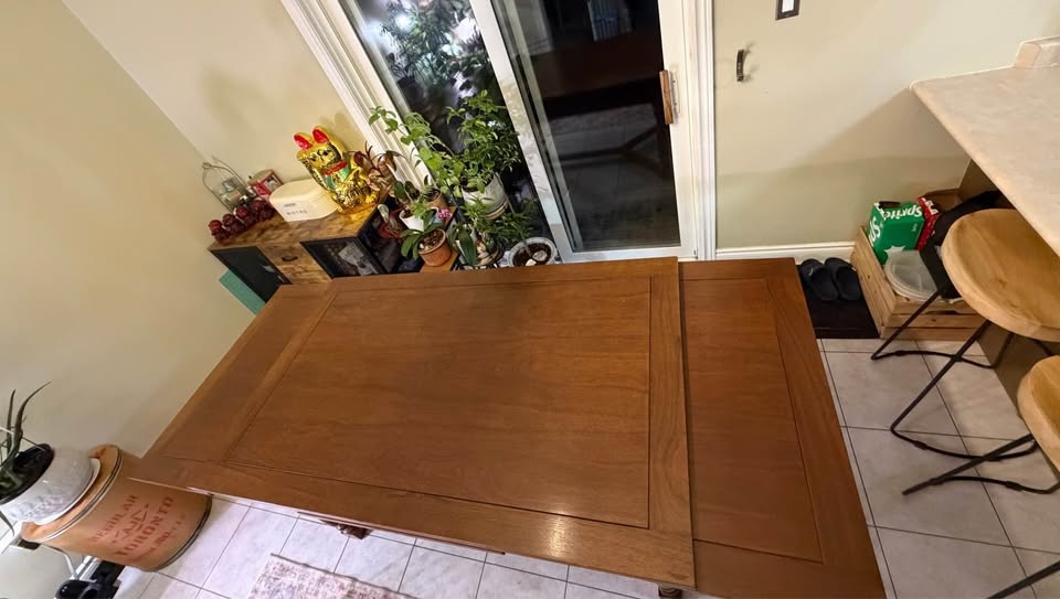 Solid Wood Extendable Dining Table - photo 4