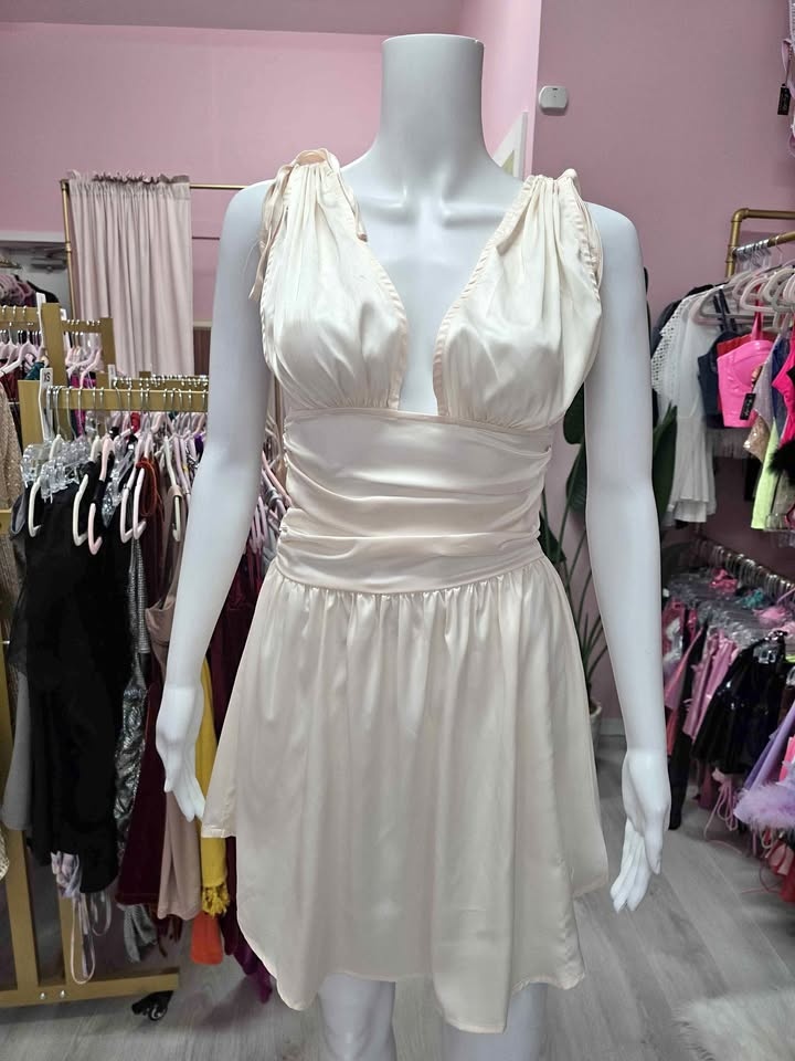 Summer/satin/party/ casual Dresses $25