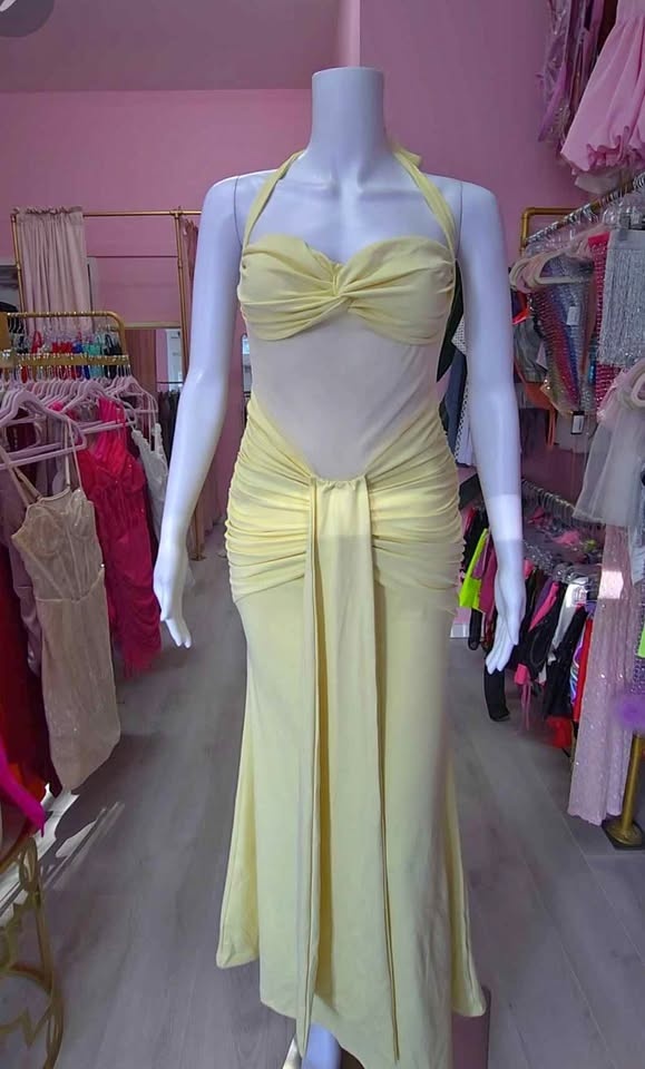Yellow Elegant Spring/Summer Special Occasion Dress - Small