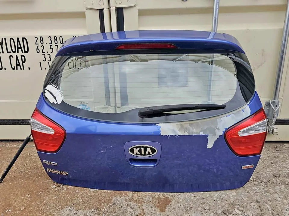rear door Kia Rio 2012-2016 thumbnail