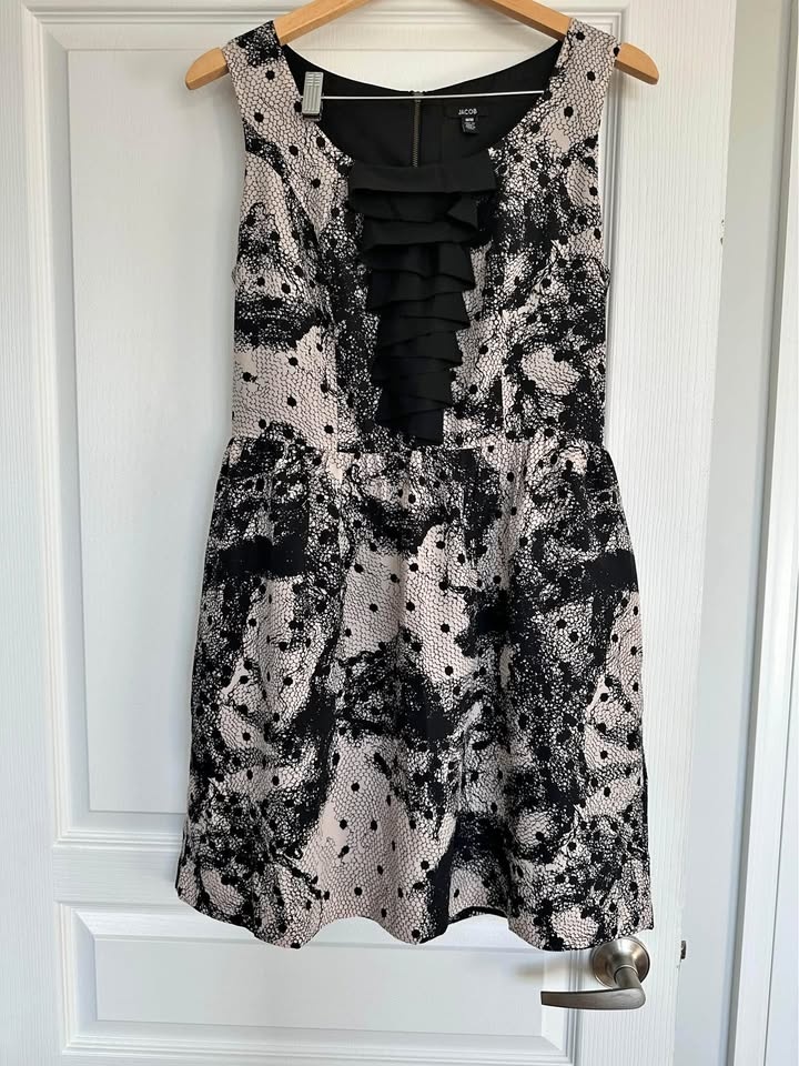 Gorgeous Jacob Party dress-medium- cash only $40