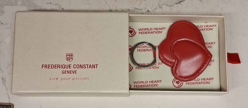 Frederique Constant Red Heart Keychain - World Heart Federation - photo 2