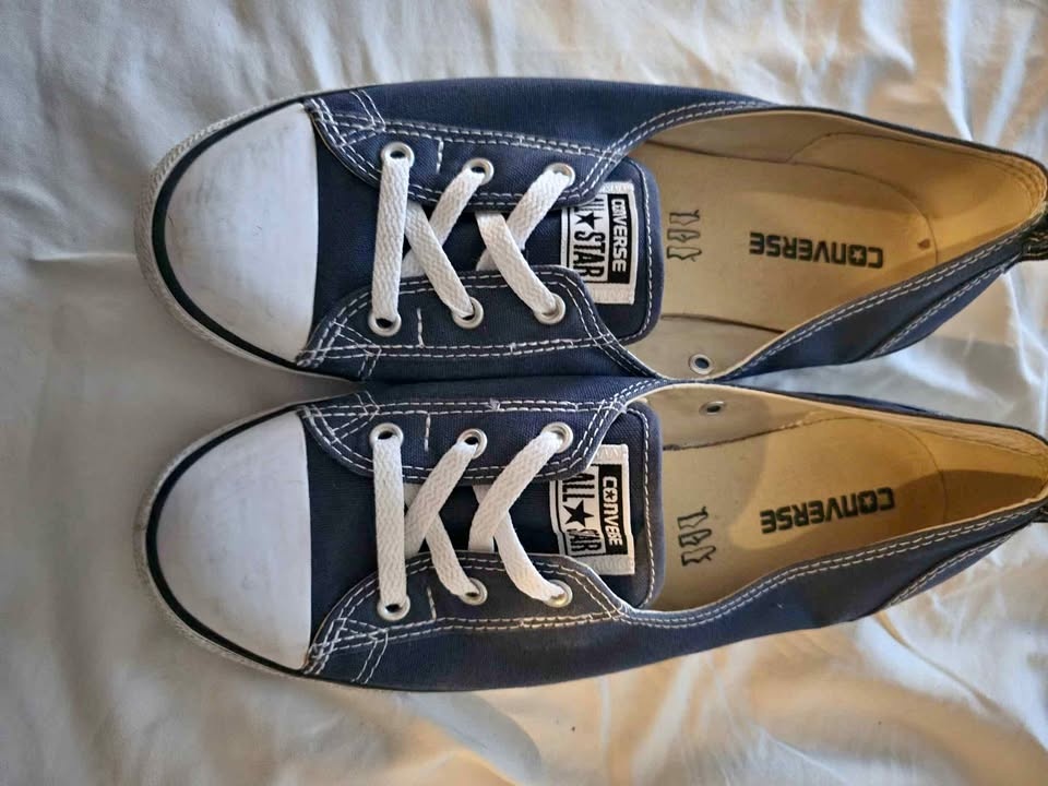 Converse Womens blue shoes- Size 11