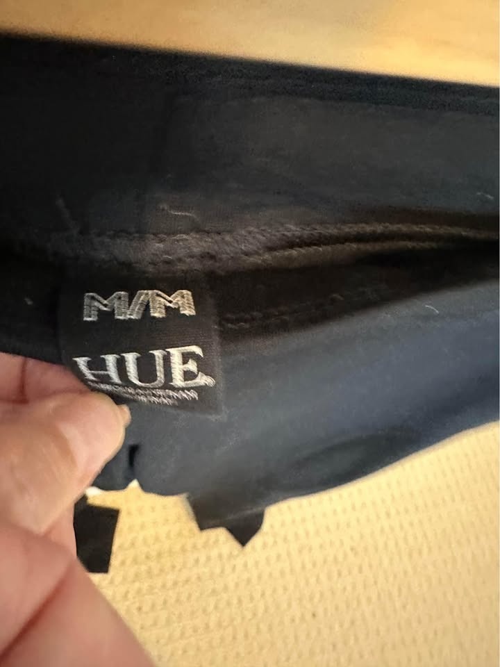 Hue leggings all seasons size Medium cash only $25 - photo 4
