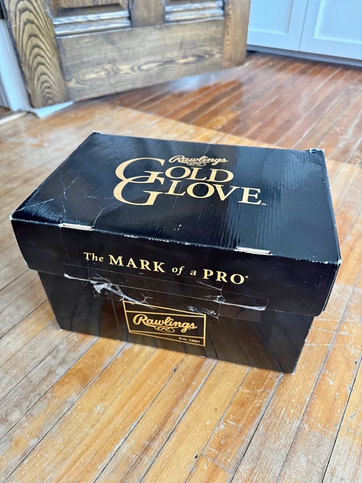 Rawlings Gold Glove