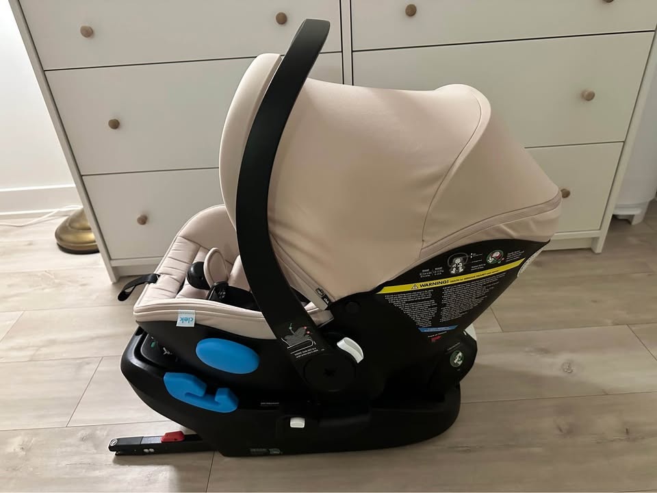 Clek Liing Infant Car Seat + Base + UPPAbaby Adapters - photo 3